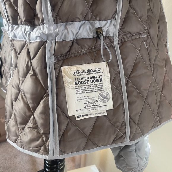 Eddie Bauer Light Gray Down Fill Quilted Jacket - Picture 7 of 7